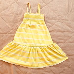 Cute stripped dress.